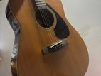 Yamaha F370 Guitar