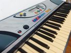 Yamaha Keyboard