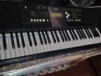 Yamaha Keyboard