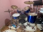 Yamaha Full Drum Set with Cymbals and Seat