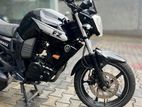 Yamaha FZ 1 2012