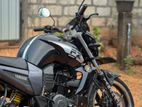 Yamaha FZ 2011
