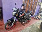 Yamaha FZ 2012
