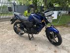 Yamaha FZ 2014