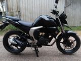 Yamaha FZ 2017