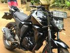 Yamaha FZ (Used) 2015