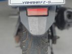 Yamaha FZ S 2012