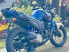 Yamaha FZ S 2013