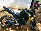 Yamaha FZ S 2013