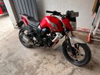 Yamaha FZ S 2014