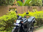 Yamaha FZ S 2014