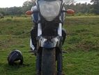 Yamaha FZ S චේන් ස්පොකට් දමා ඇත. 2013
