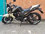 Yamaha FZ S 2011
