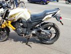 Yamaha FZ S මිනූ වර්ශා මෝටර්ස් 2015