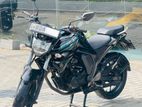 Yamaha FZ S V2 2015