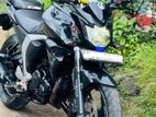 Yamaha FZ V2 2016