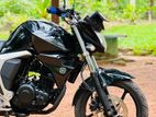 Yamaha FZ v2 2017