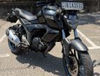Yamaha FZS V3 Black Shine 2019