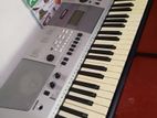Yamaha Keyboard
