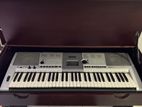 Yamaha PSR E403 Keyboard