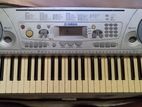 Yamaha Keyboard