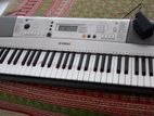 Yamaha Keyboard