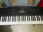 Yamaha Keyboard PSR E273