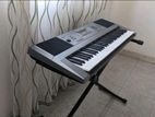 Yamaha Keyboard PSR-E353