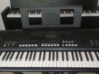 Yamaha Keyboard PSR E433