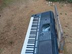 Yamaha Keyboard PSRS750