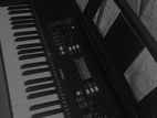 Yamaha keyboard with stand