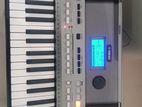 Yamaha PSR E443