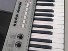 Yamaha New Psr E443