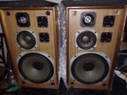 Yamaha NS 650 Speakers