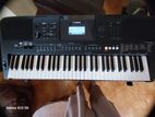 Yamaha Organ E 463