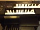 Yamaha ME 15 Organ