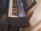 Yamaha Organ Keyboard