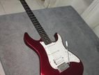 Yamaha Pacifica 012