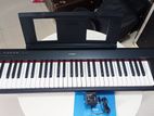 Yamaha Piaggero NP12 Digital Piano
