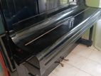 Yamaha Piano