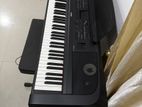 Yamaha Portable Grand Dgx-670 Piano