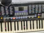 Yamaha PSR 160 Keyboard