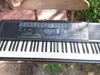 Yamaha PSR 320 Keyboard