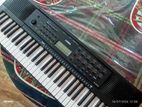 Yamaha PSR-3273 Piano