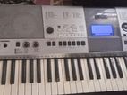 Yamaha PSR E 413