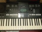 Yamaha PSR 423 keyboard