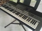 Yamaha PSR 443 Keyboard with Stand