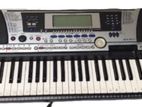 Yamaha PSR 550