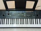 Yamaha PSR E 253 Keyboard