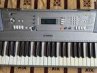 Yamaha PSR E 303 Keyboard